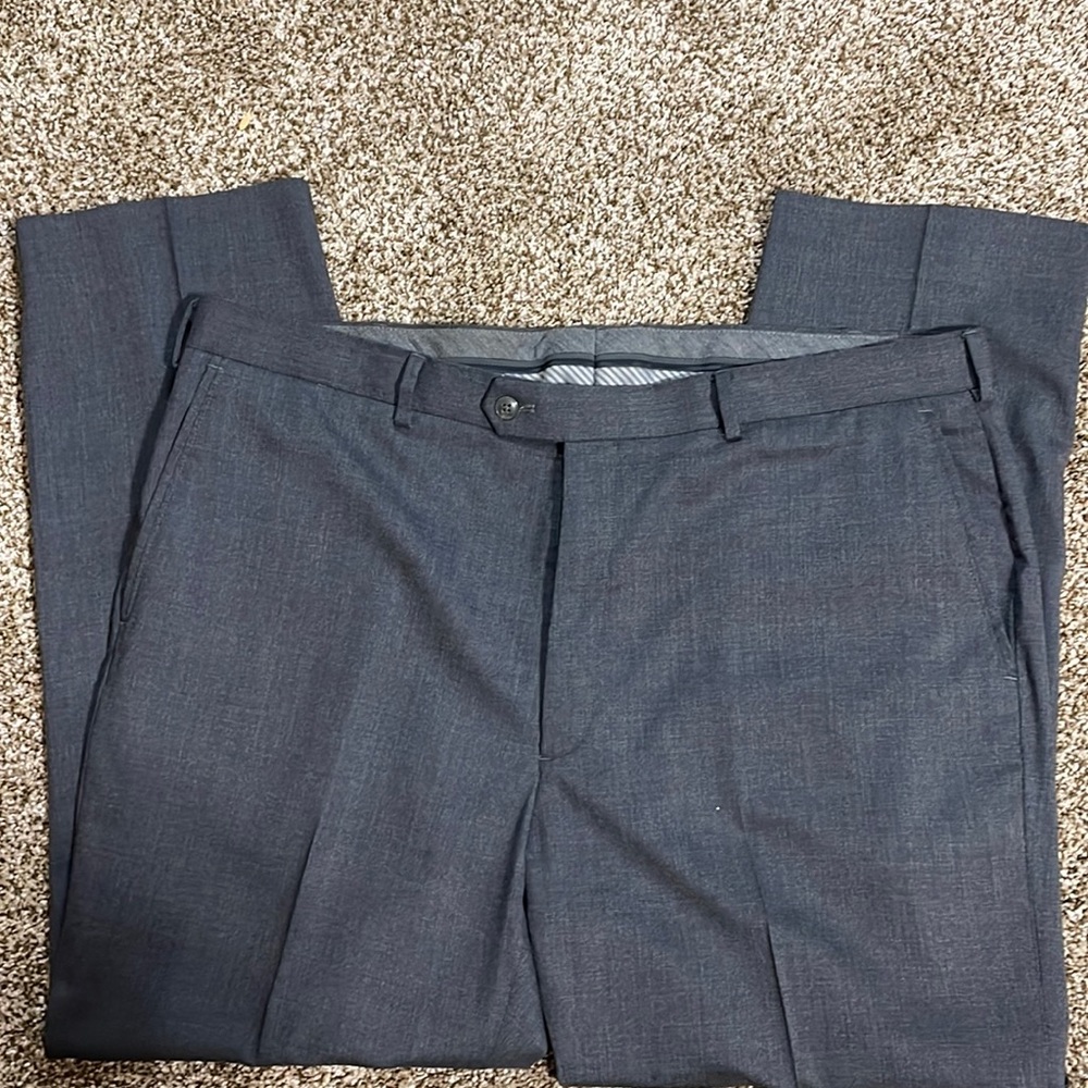 Men’s Roundtree & Yorke Travel Smart Wool blend Trousers 42 x 29